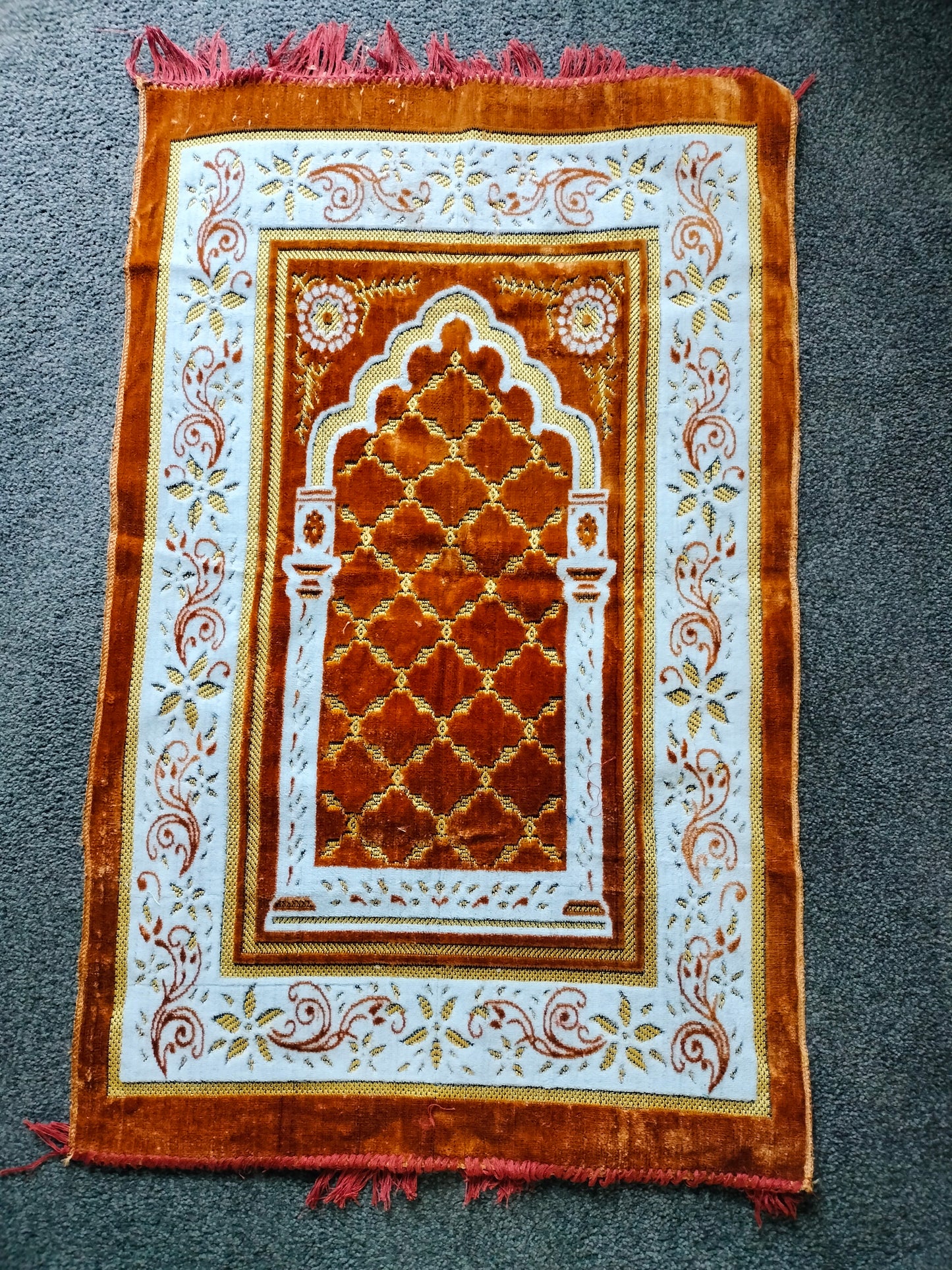 Prayer Mat 180
