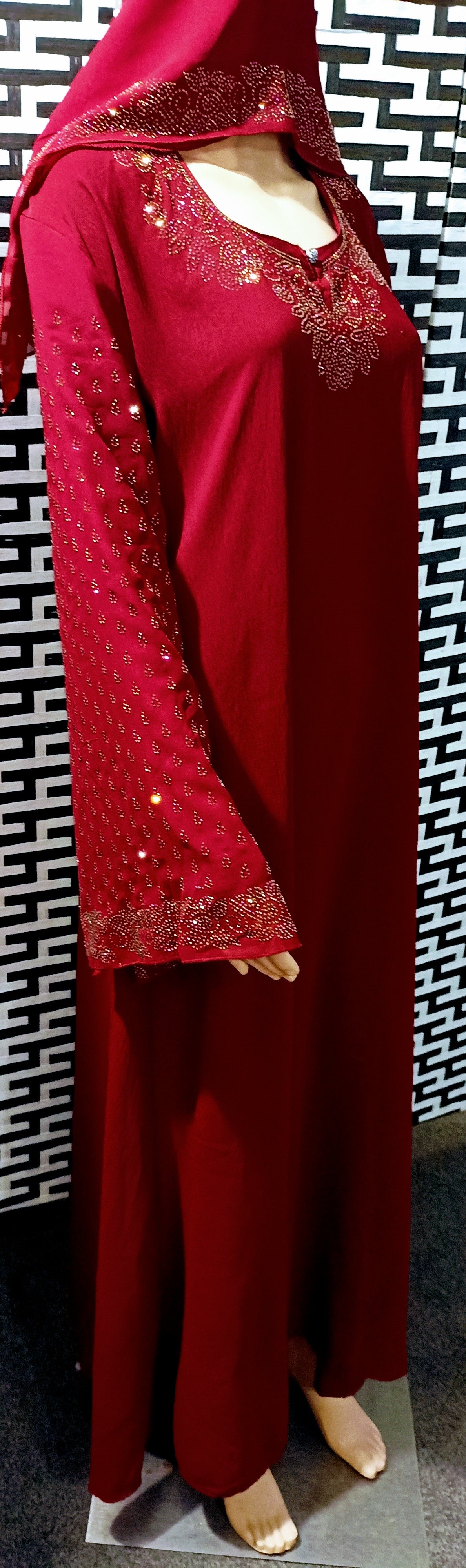 C.14 Maroon Abaya