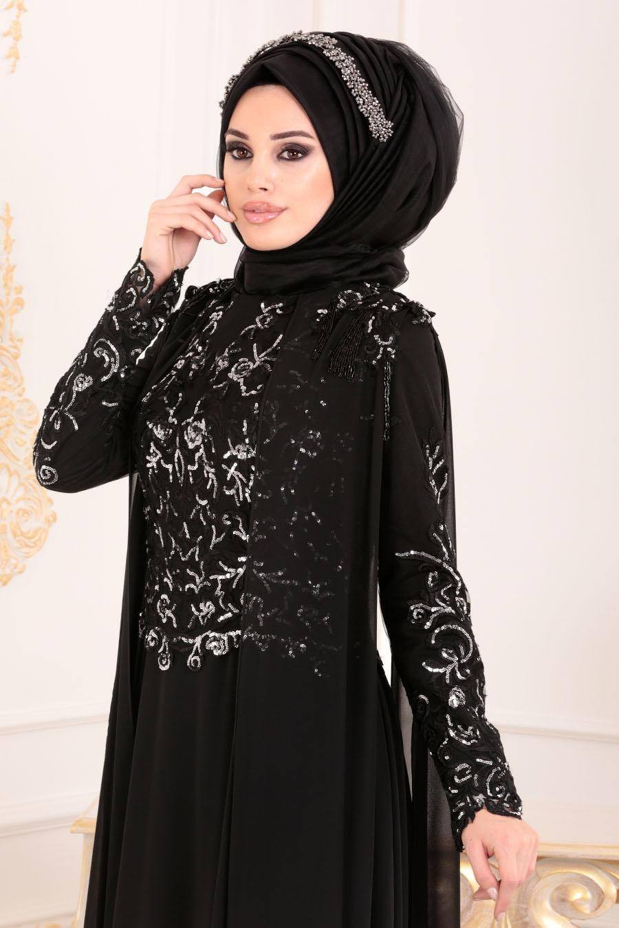Preorder Gown 1