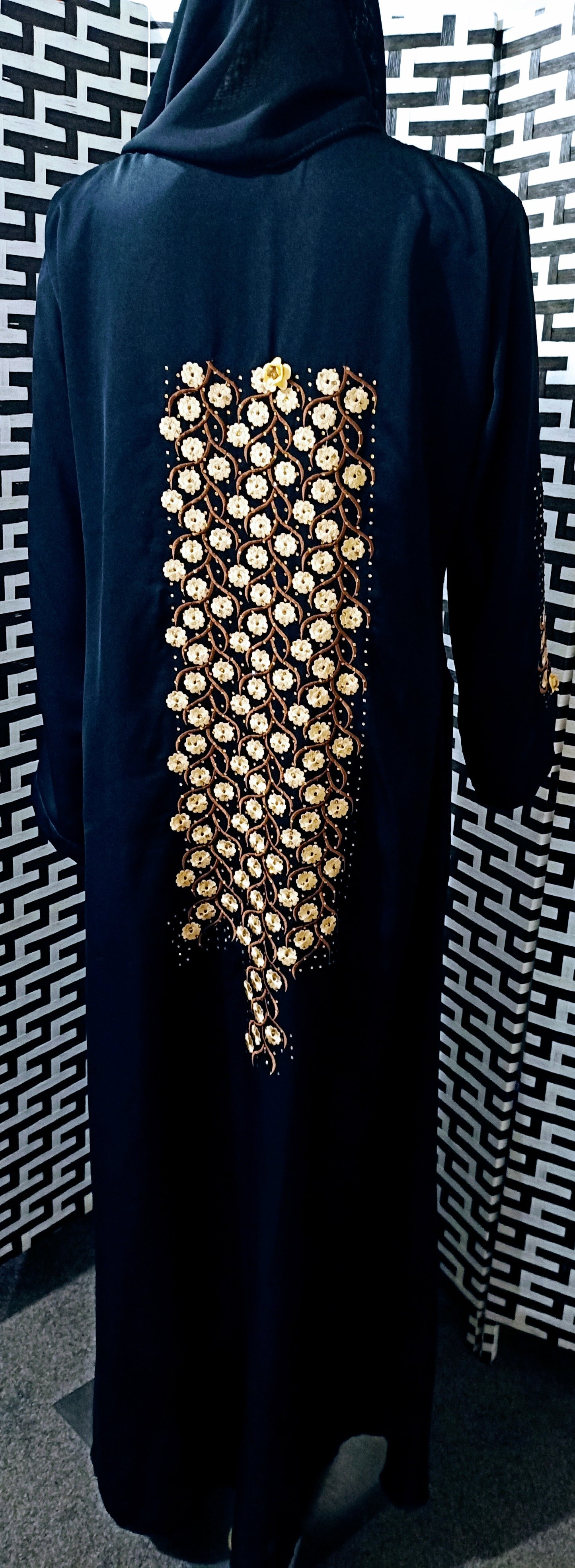 Black Embroidery Abaya E2