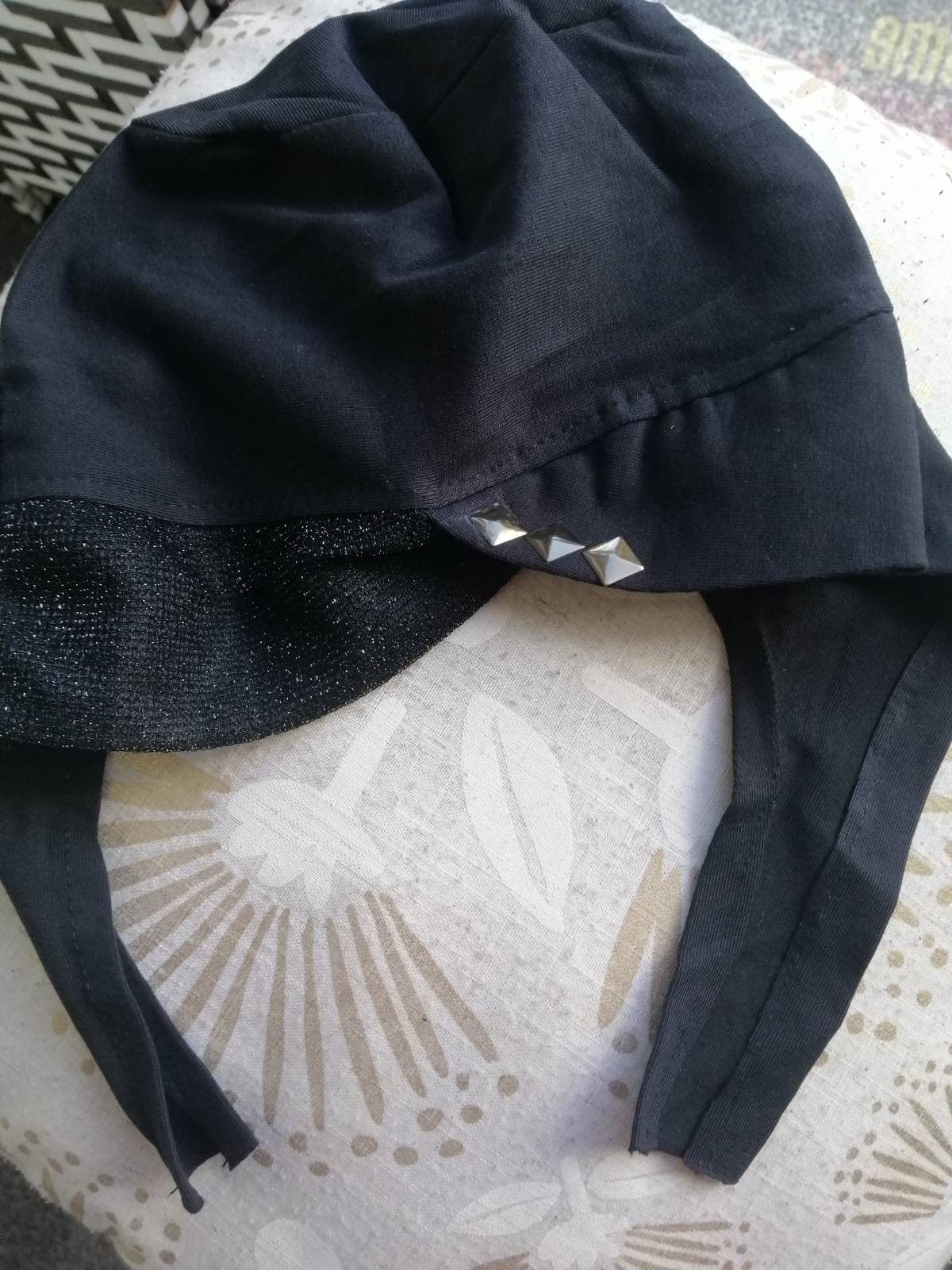 Style 2: Cross back tie inner cap. Shiny and Beads